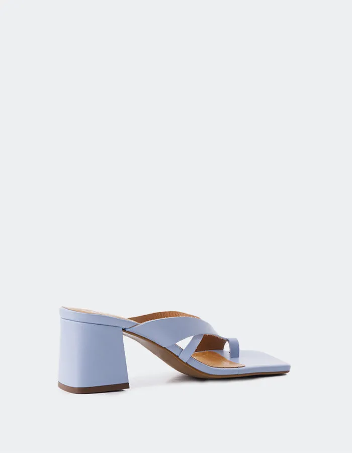 Barriada Light Blue Leather