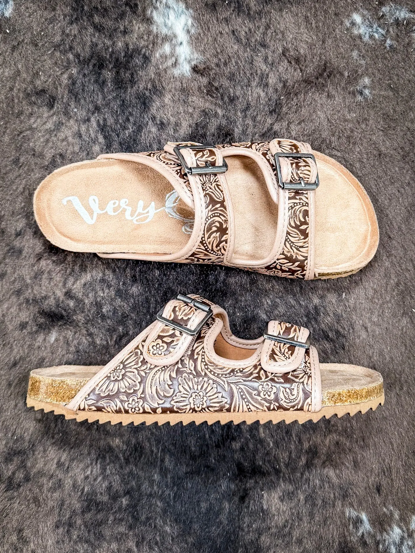 Berry Sandal in Light Tan by Very G
