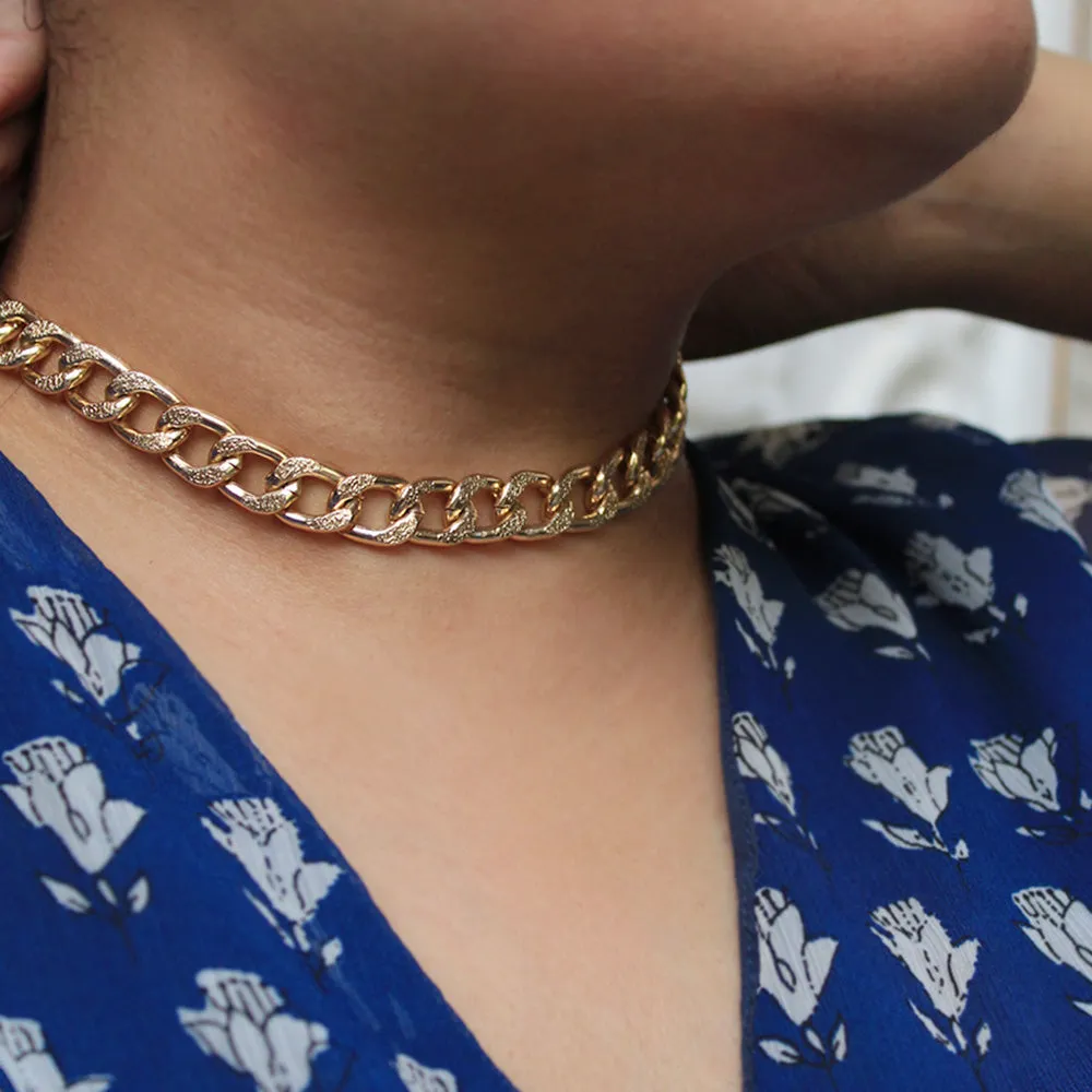 Curb Chain Choker Necklace