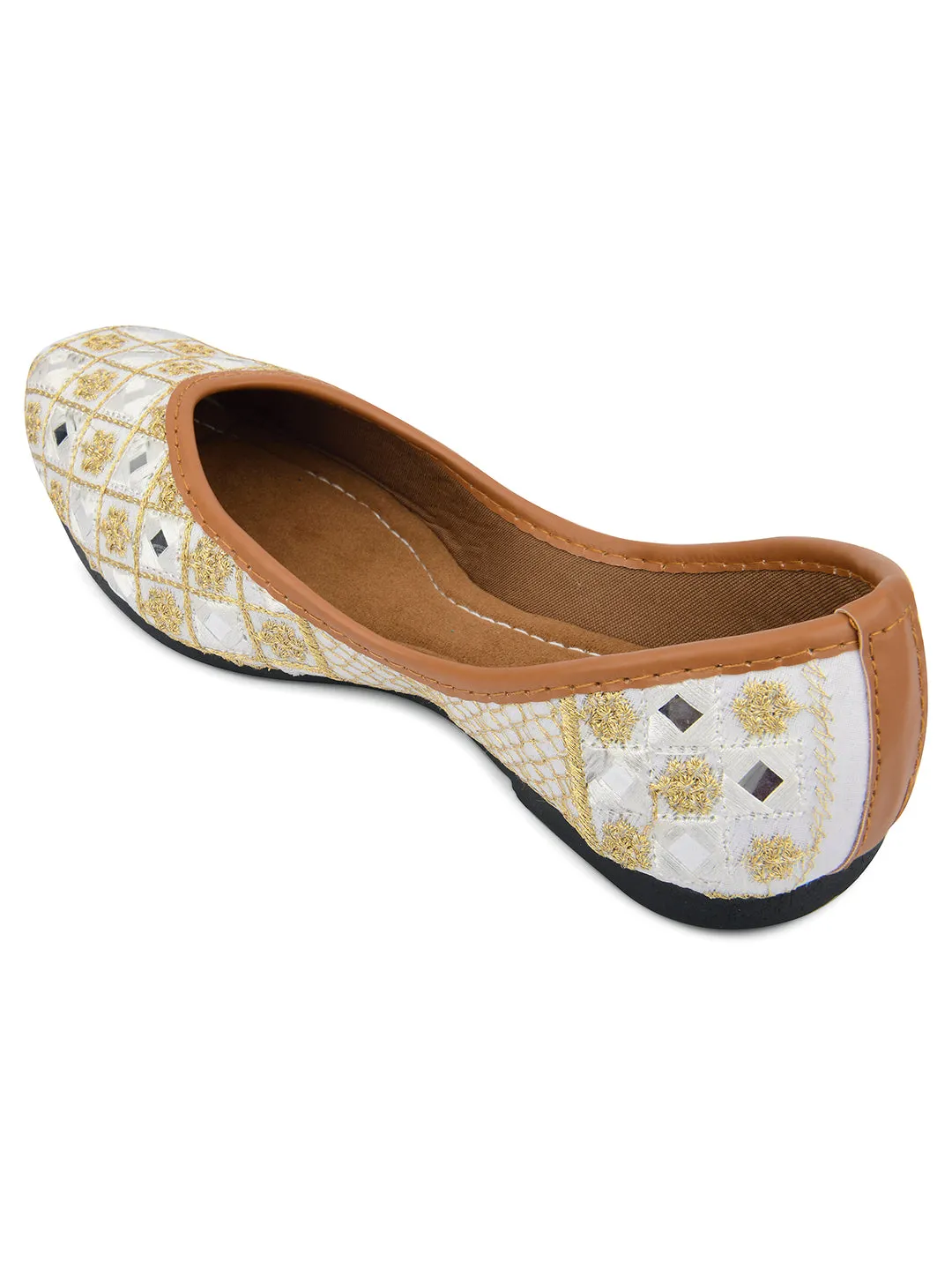 DESI COLOUR Women Green Ethnic Ballerinas with Embroidered Flats