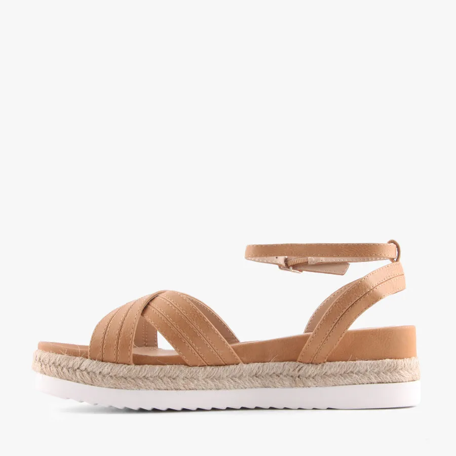 DEZZIE CARAMEL