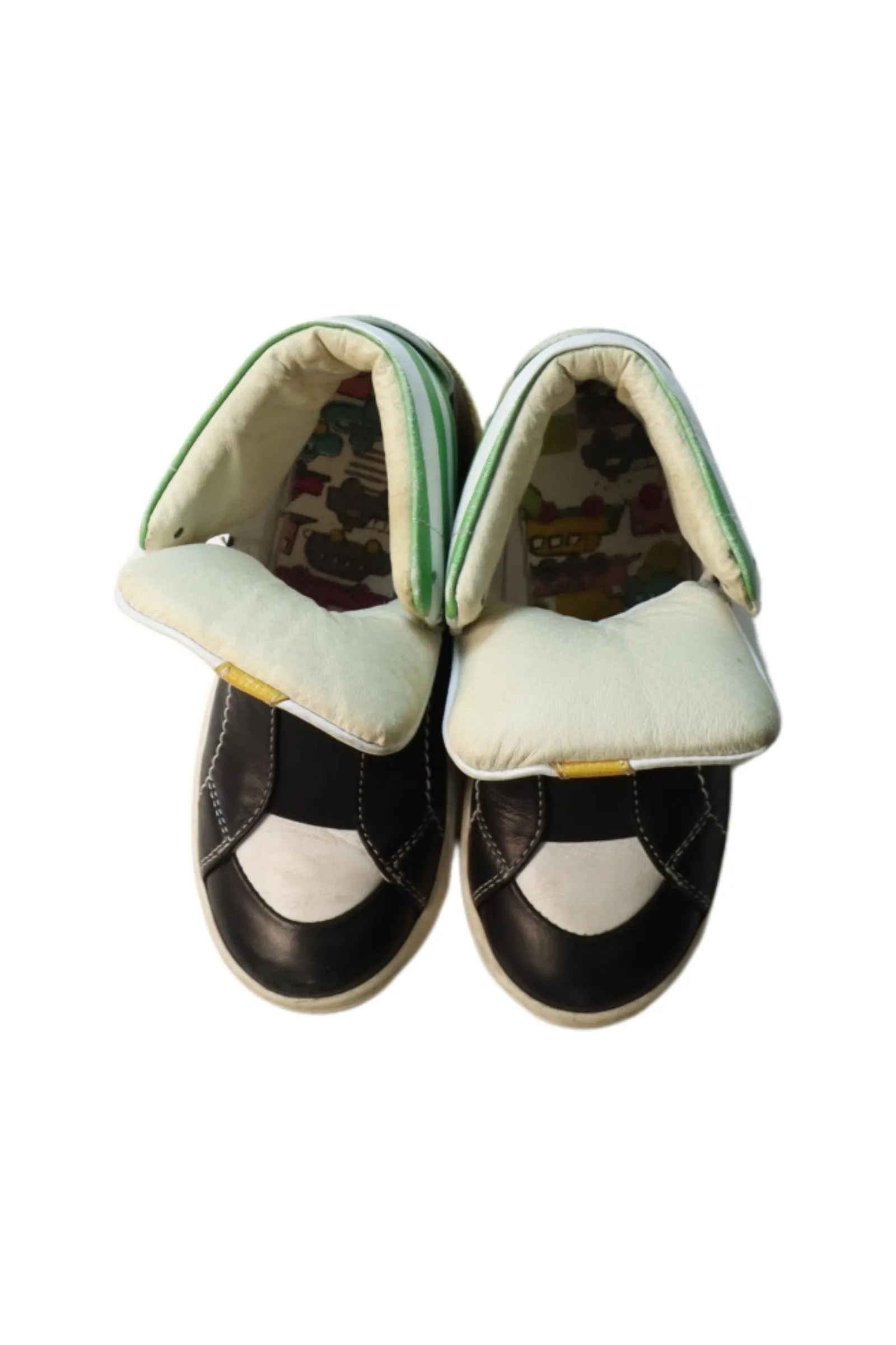 Fendi Sneakers 6T (EU30)