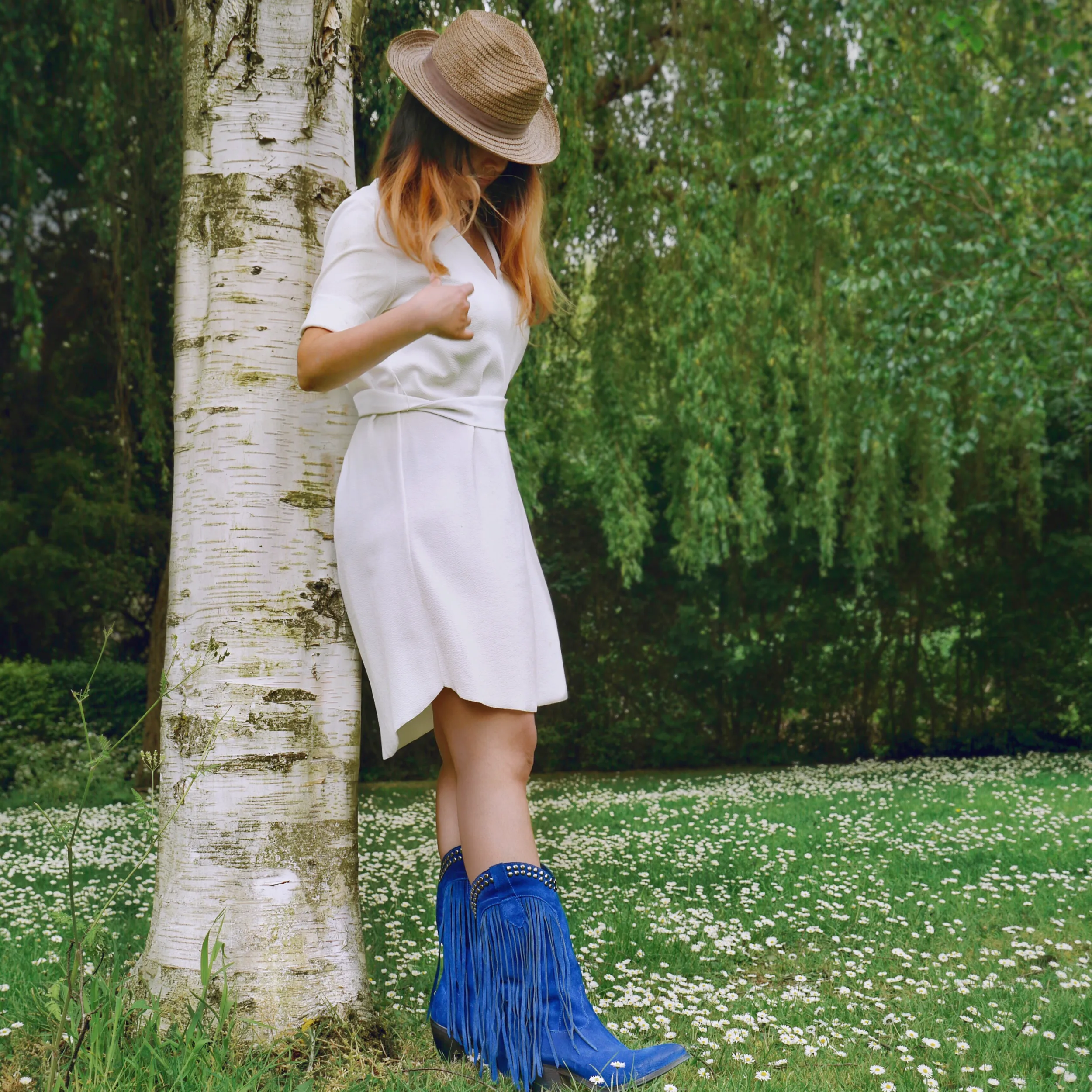 FLOR09 - Electro Blue Fringe