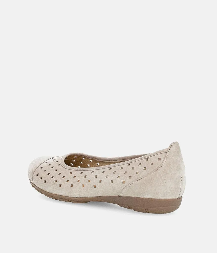 Gabor Versatile Beige Laser Cut Ballerina