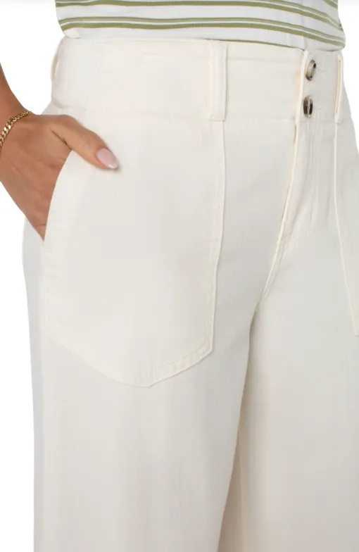 Hannah flare with utility details