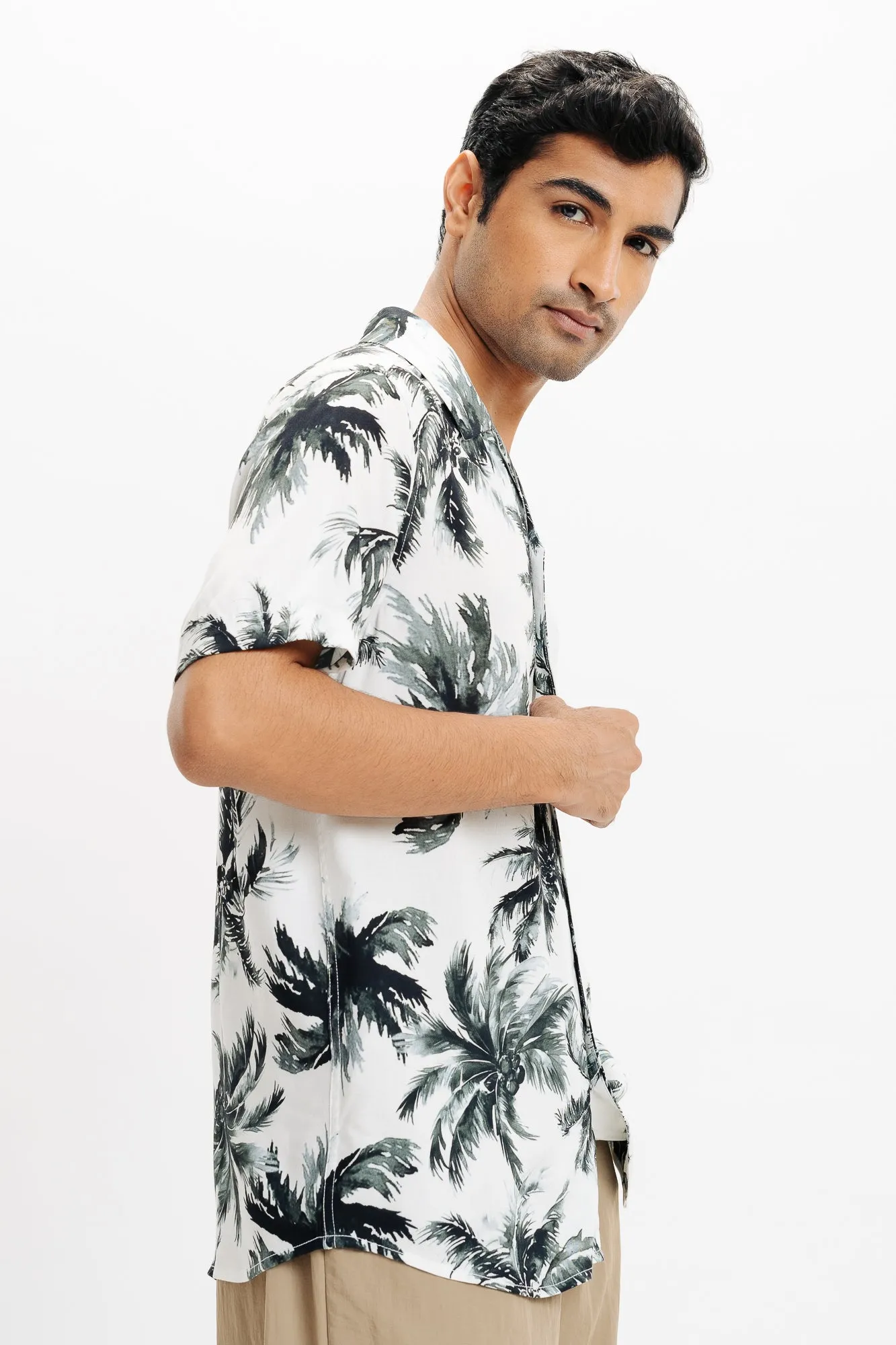 Men's Leaflet Printed Shirt