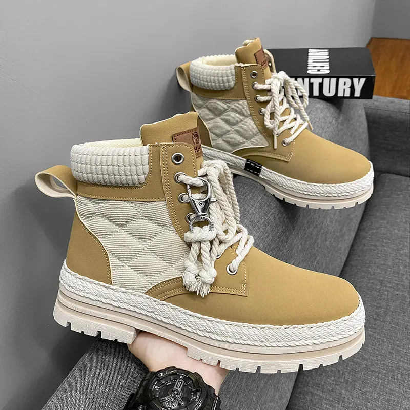 Men's Padded Boots with Rope Laces