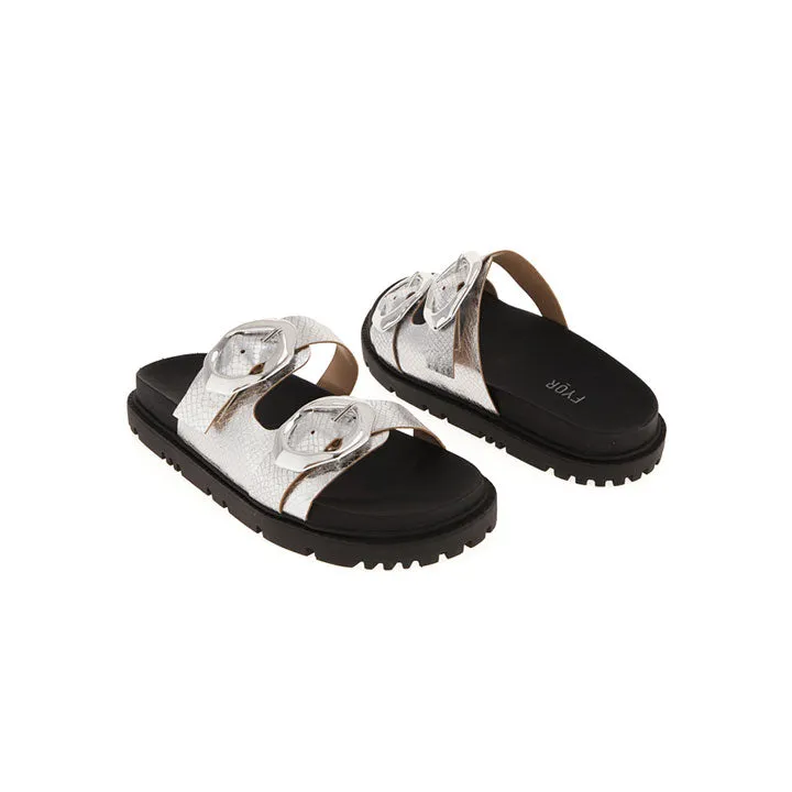 Stylish Slip-On Featuring Comfort BCM 152