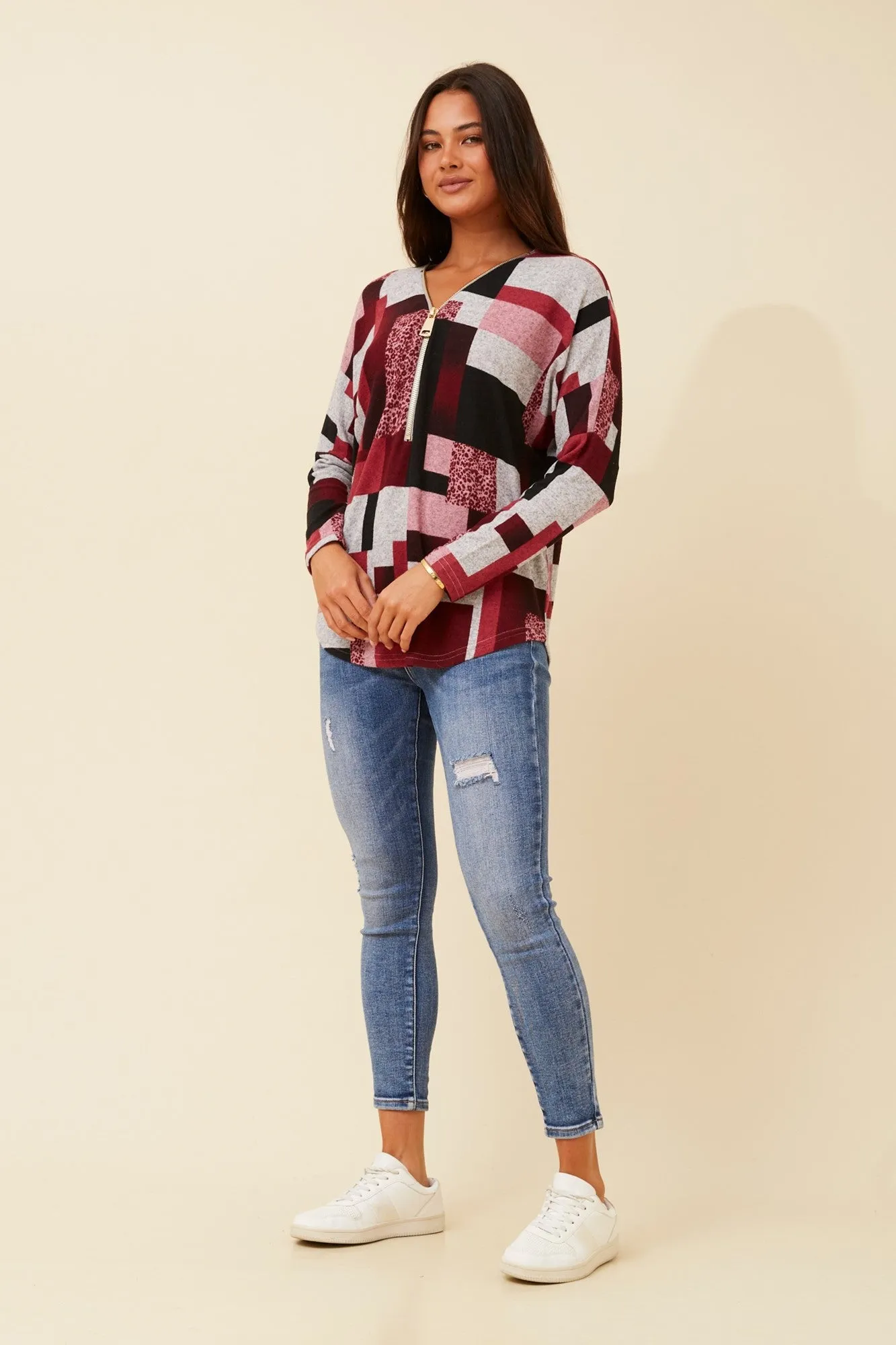 SUVI COLOUR BLOCK TOP