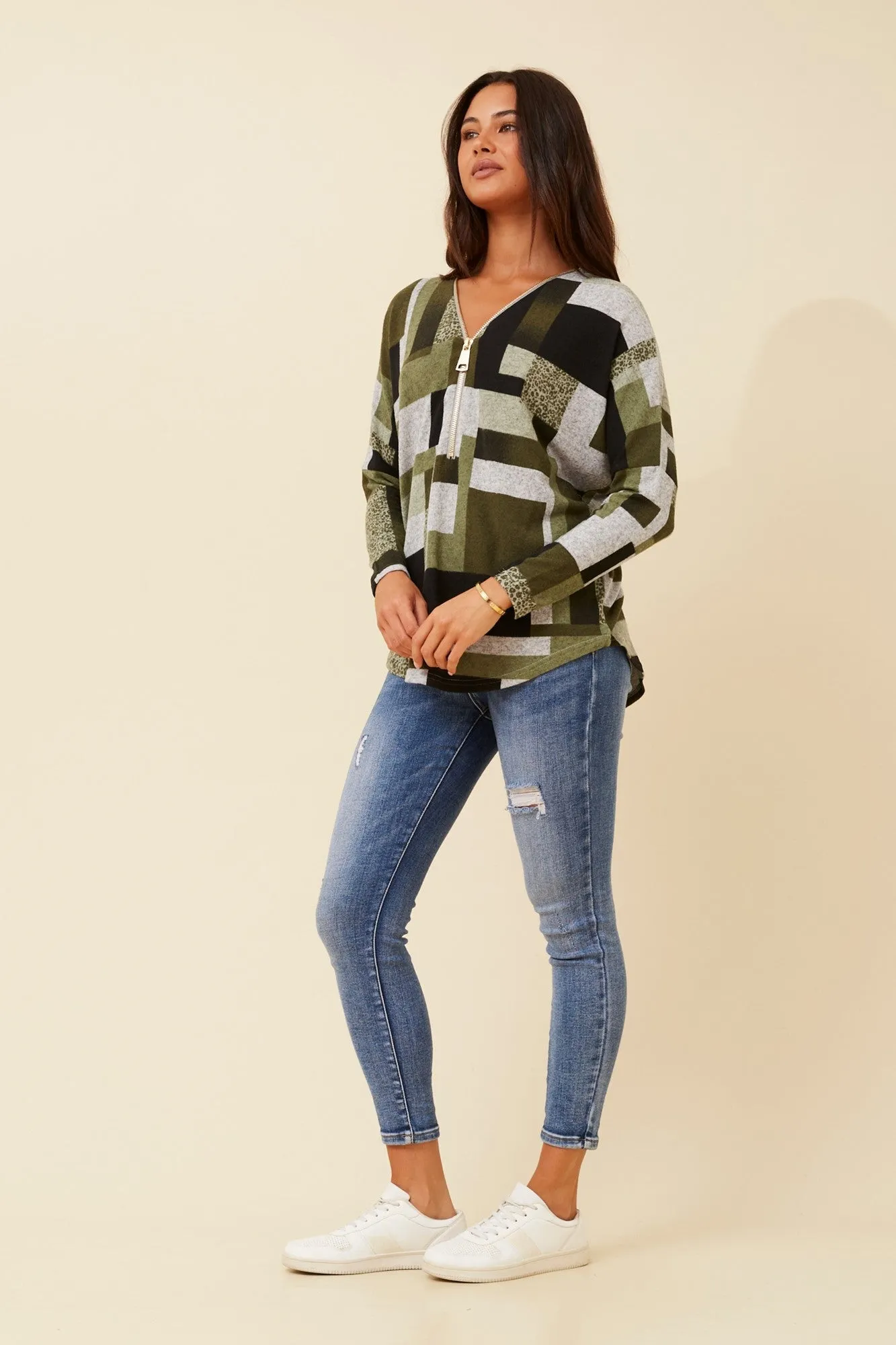 SUVI COLOUR BLOCK TOP