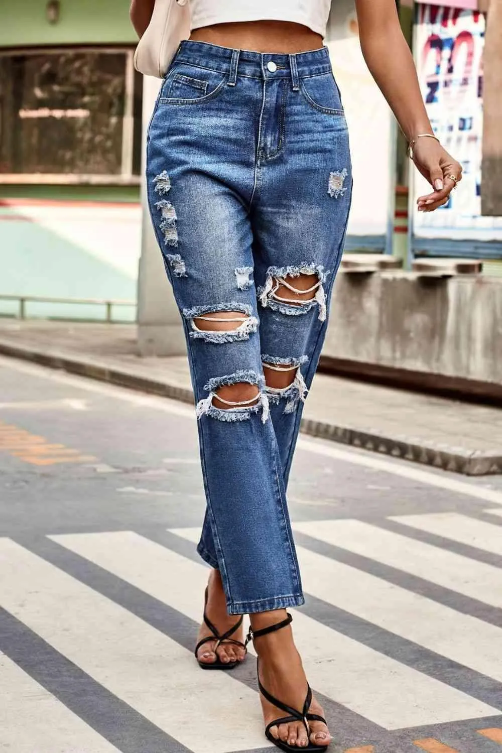 Urban Spirit Distressed Cropped Jeans