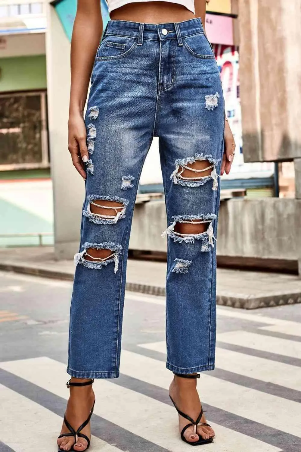 Urban Spirit Distressed Cropped Jeans
