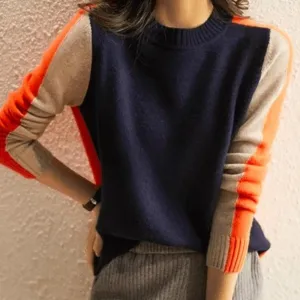 Vera - Marineblauwe En Oranje Trui Met Retro Strepen
