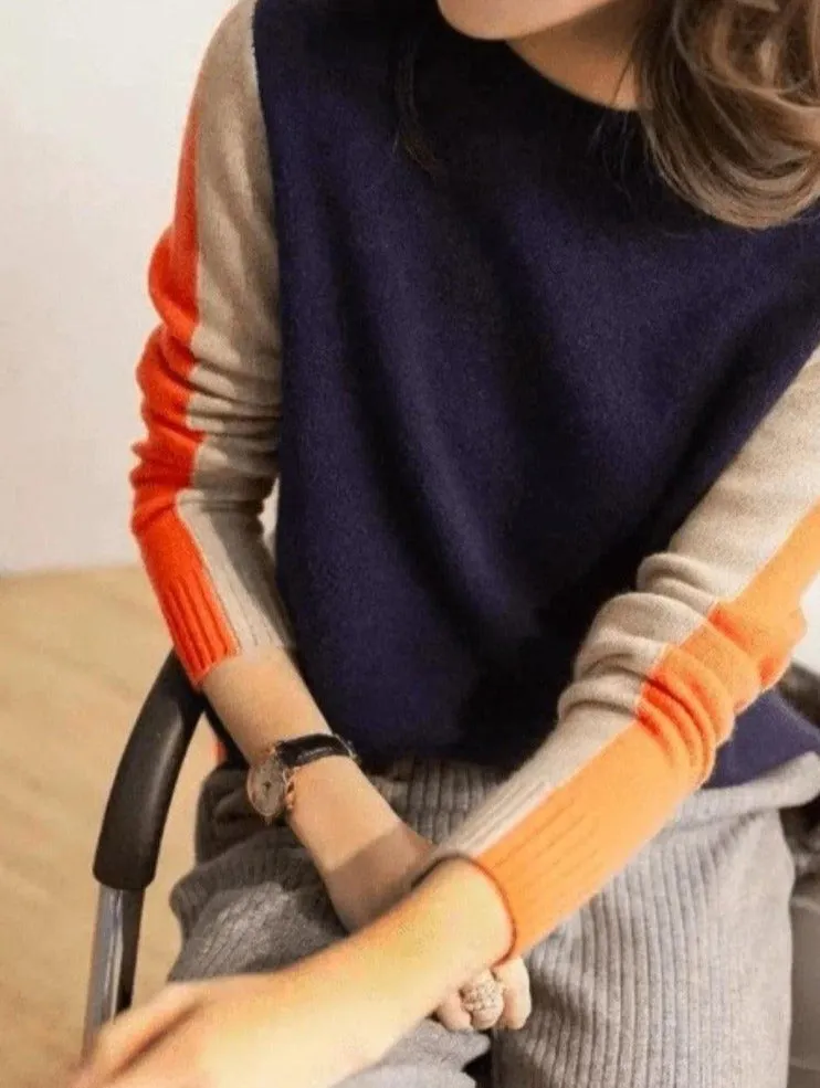 Vera - Marineblauwe En Oranje Trui Met Retro Strepen